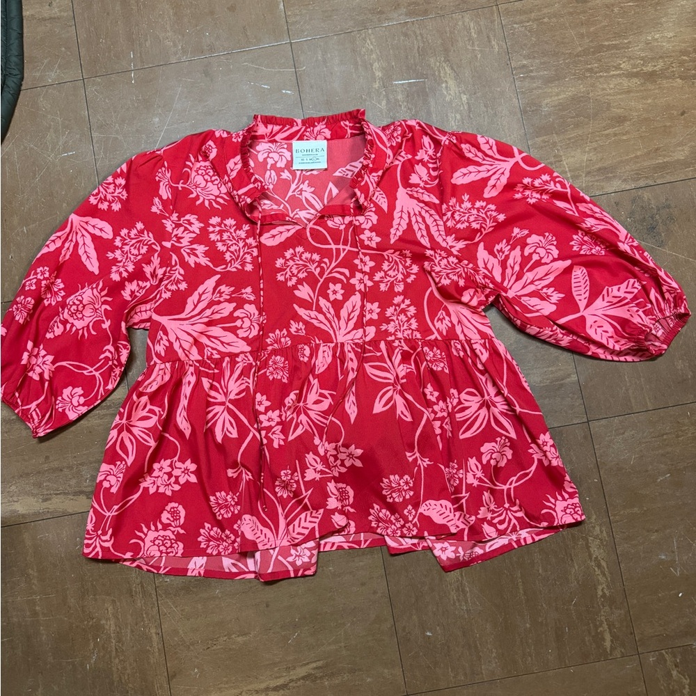 Universal Thread Red and Pink Floral Top